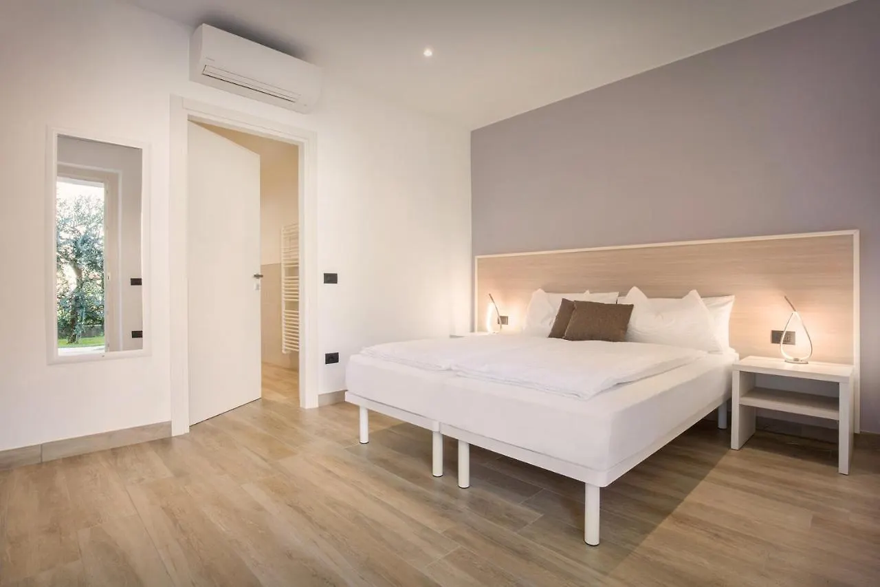Le Betulle Hotel Cola  0*, Cola (Verona) Italy